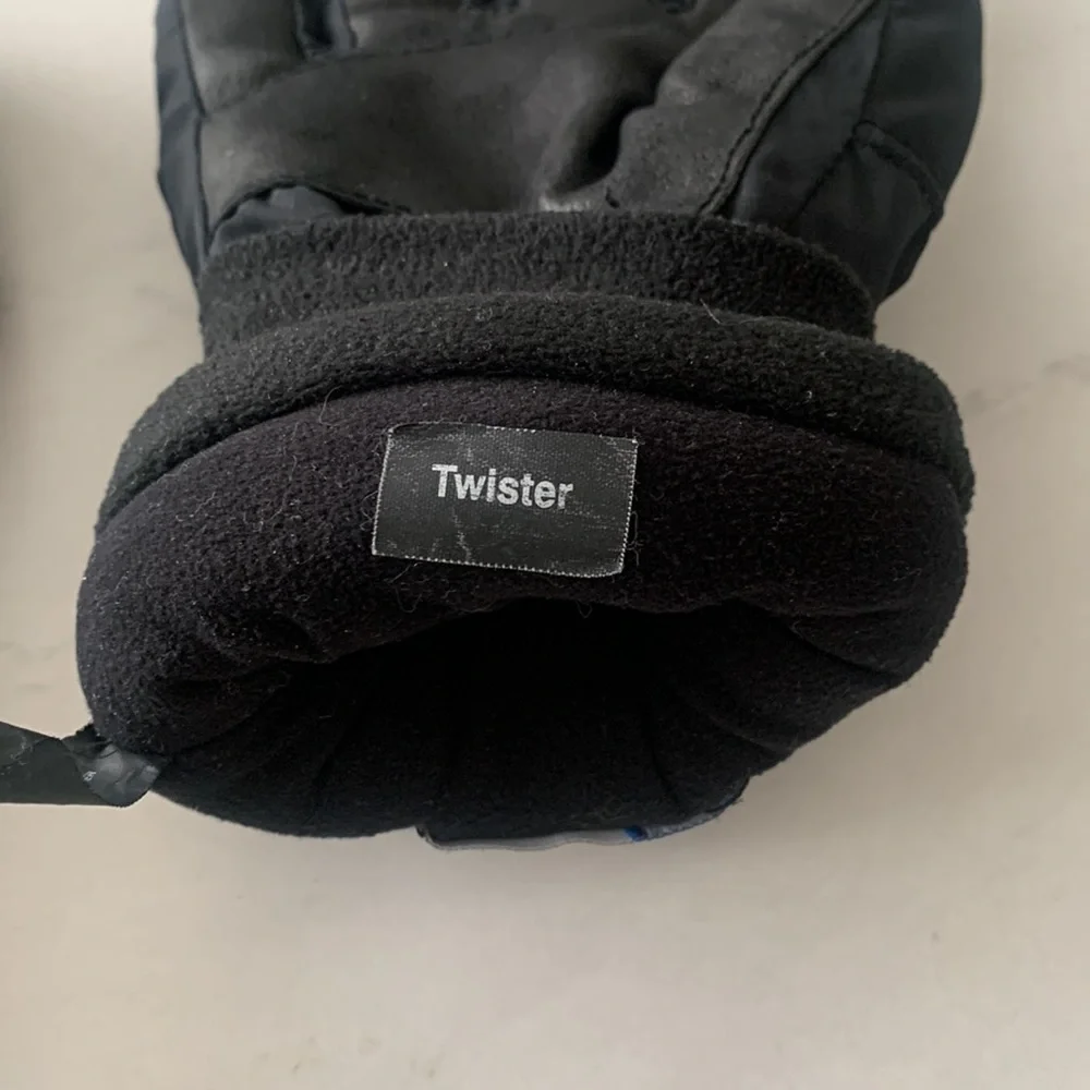 Grandoe Winter Gloves (Womens) - Picture 8 of 8